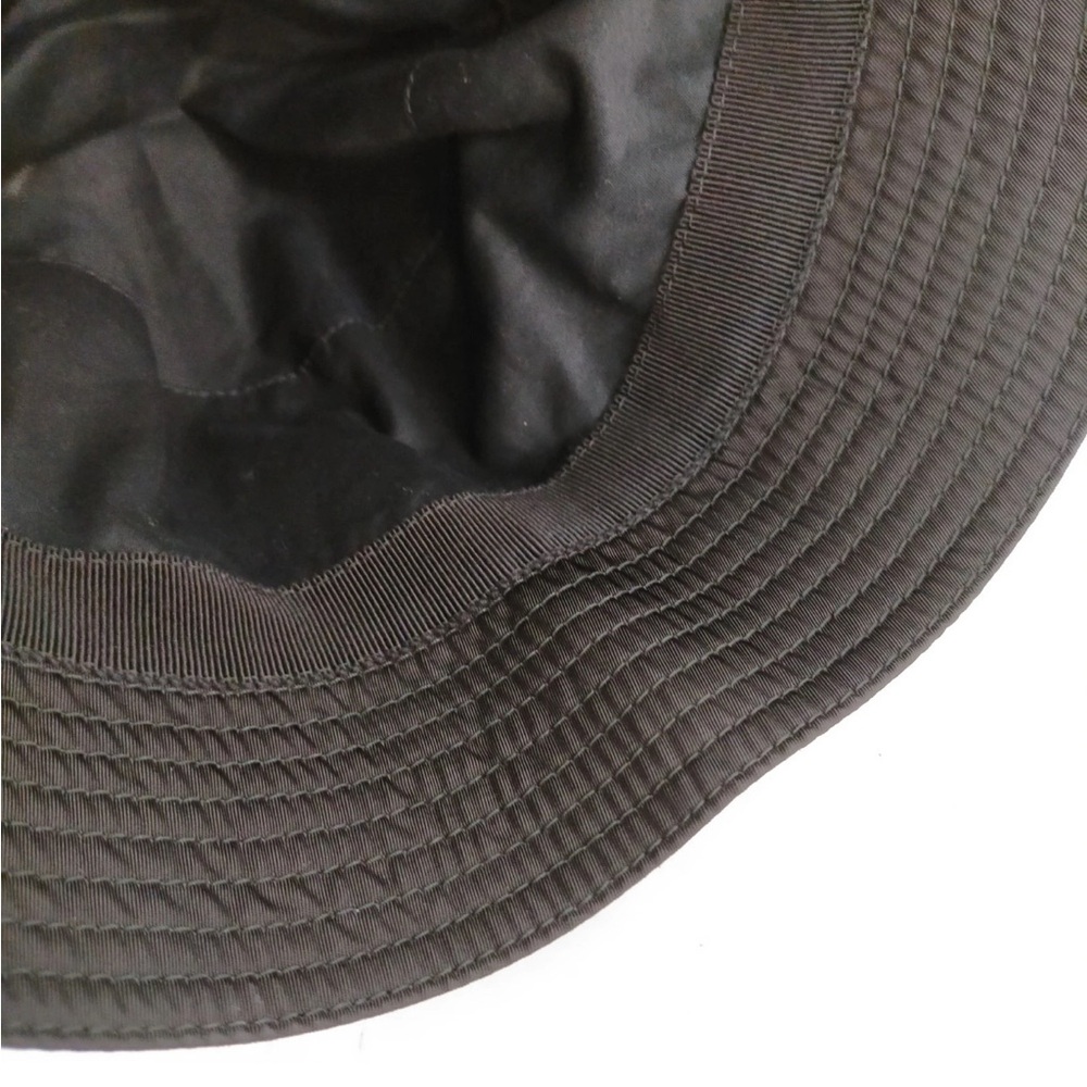 ❌SOLD❌ Prada Bucket Hat - Picture 5 of 8